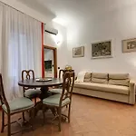 Ognissanti Apartment By Mamo Florence
